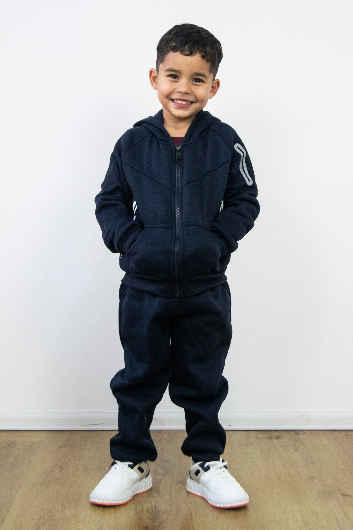 Conjunto deportivo para niños
