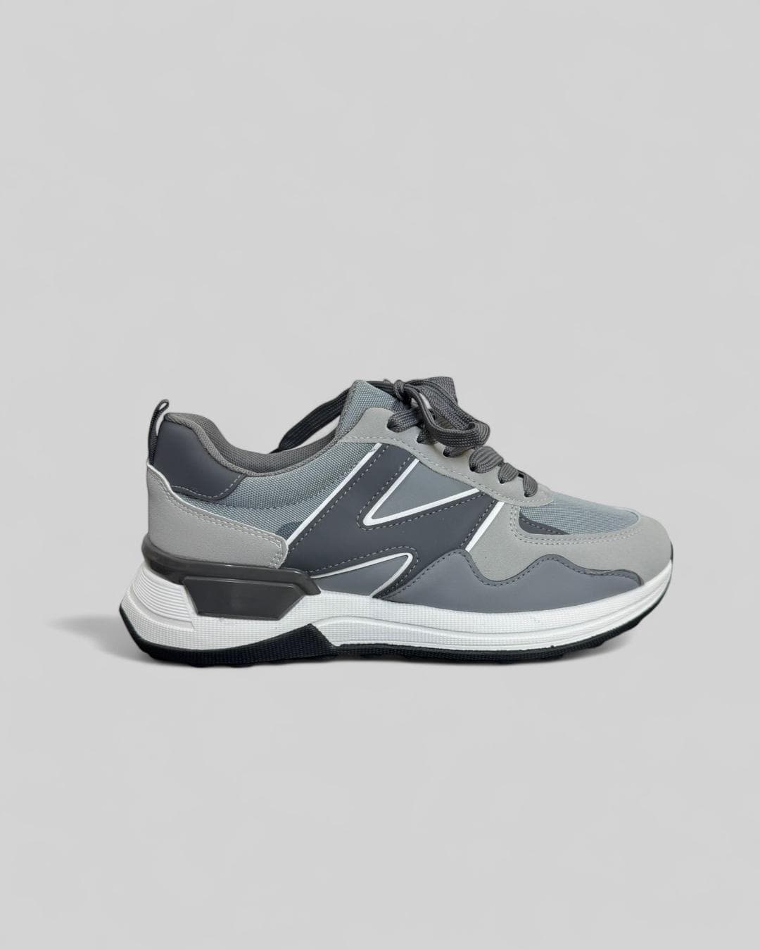 Champion Sneakers