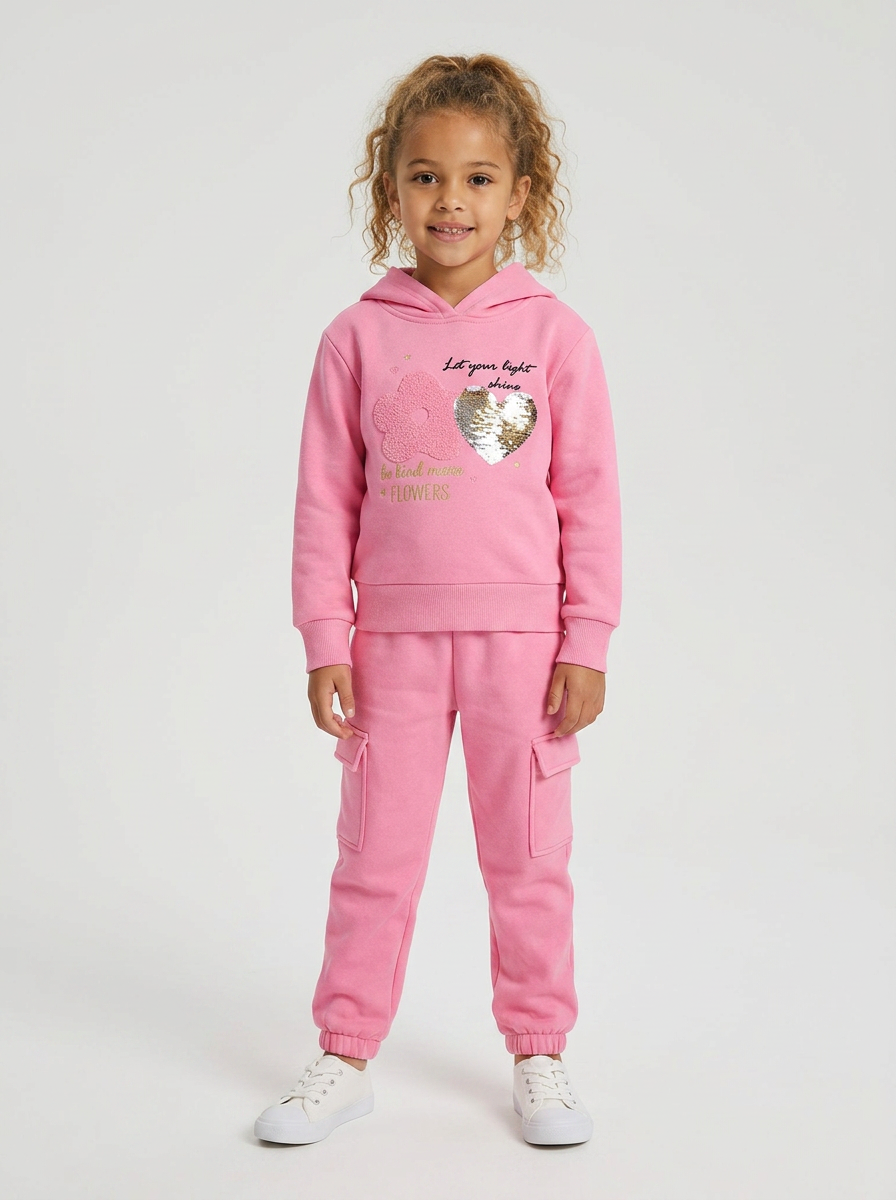 Conjunto deportivo para niños